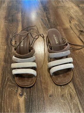 ALOHAS Brown and Cream Suede Strappy Block Heels